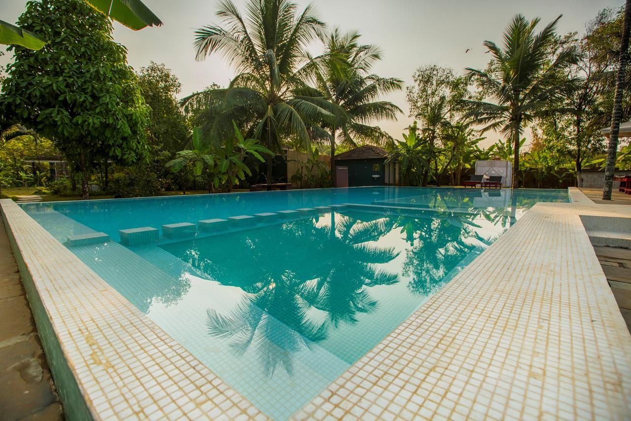 Aquatica Resorts & Spa Morjim Exterior photo