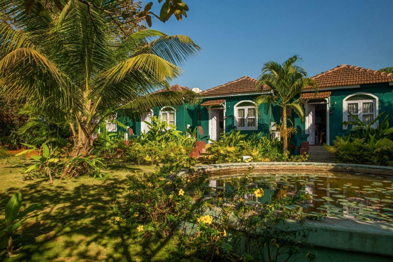 Aquatica Resorts & Spa Morjim Exterior photo